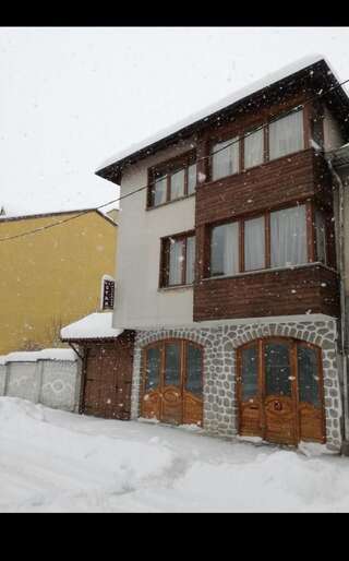 Гостевой дом Guest House Grachenovi Банско-1